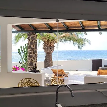 Βίλα Loro Playa Honda (Lanzarote)